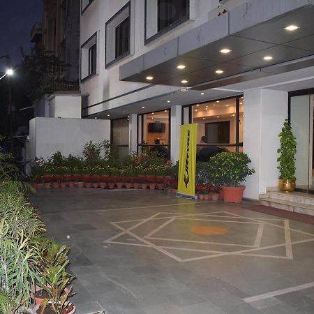 Hotel Vaibhav Benares Buitenkant foto